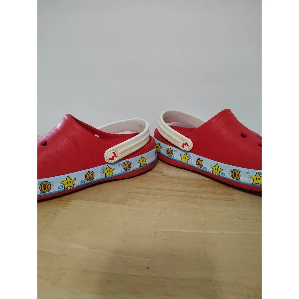 Crocs Kids Super Mario Bros. Clog, Red US Size J3 Nintendo Themed Clogs